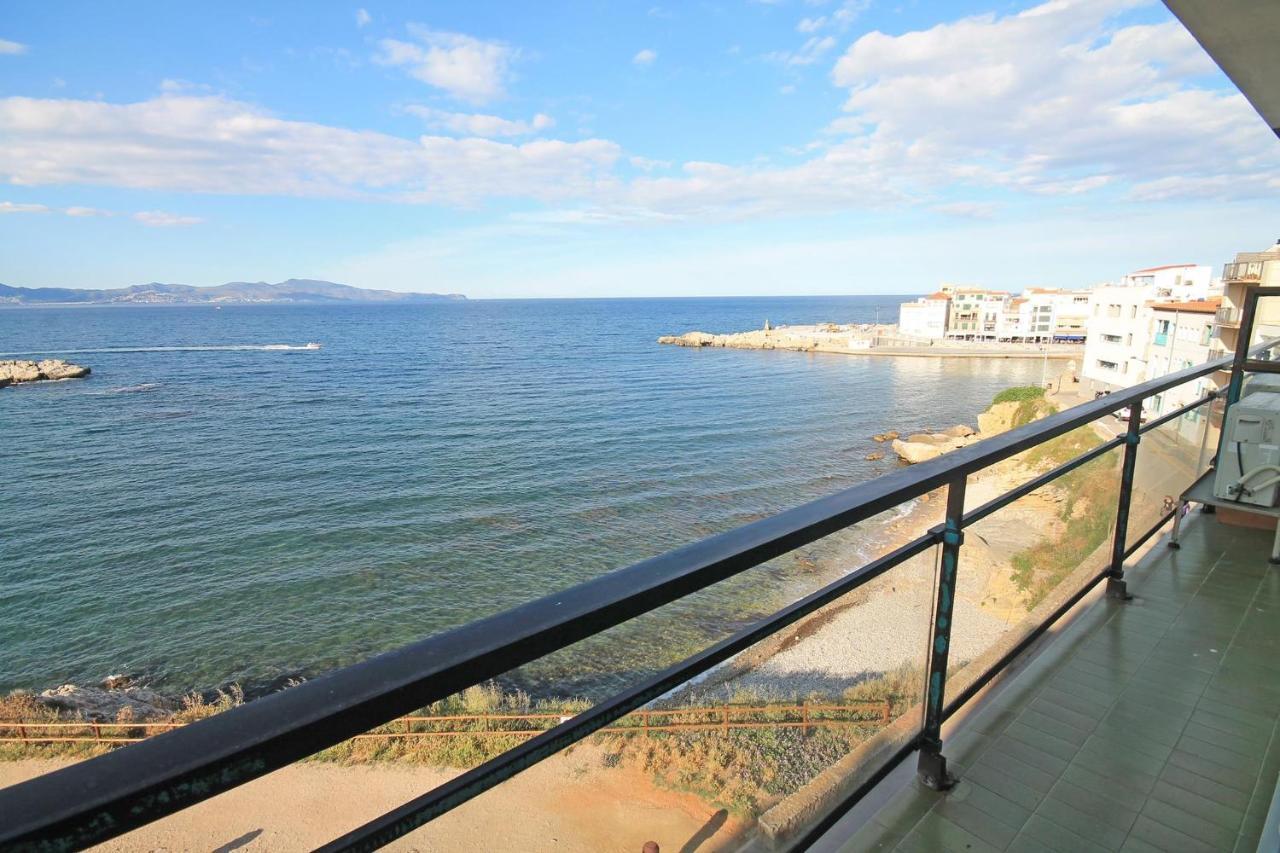 Apartament Gloria L' Escala Bagian luar foto